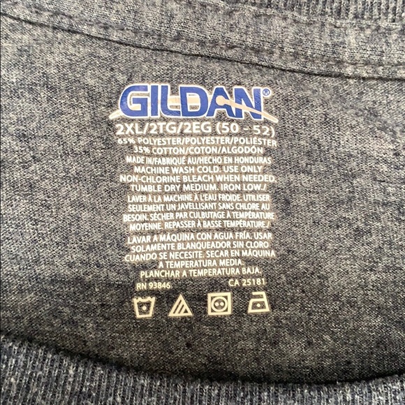 T-Shirt - Picture 3 of 3